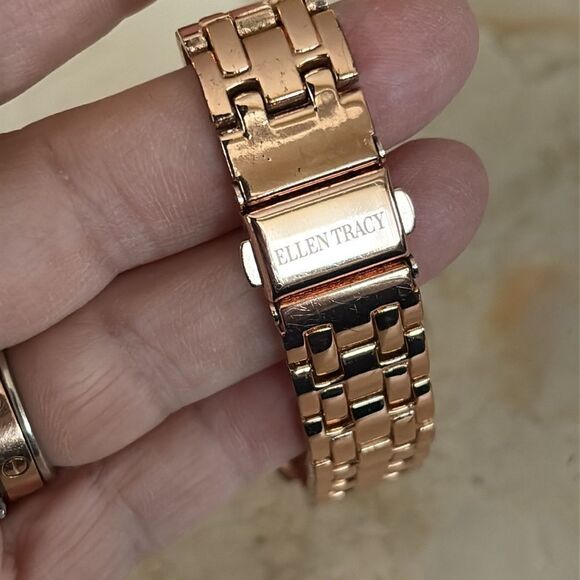 Ellen Tracy Rose Gold Tone Crystal Accent Link Bracelet Band Watch 7.5” - Picture 6 of 11